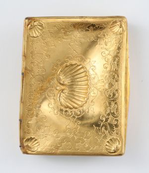 Cajita de oro para rapé extraída por Odyssey.