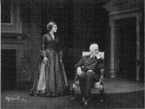 Escena de 'A Electra le sienta bien el luto'.