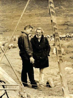 David Lean y Perico Vidal (con barba), en el rodaje de 'La hija de Ryan'