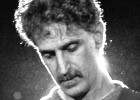 Frank Zappa en su púlpito Frank Zappa en su púlpito