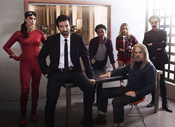 El reparto de 'Powers'.