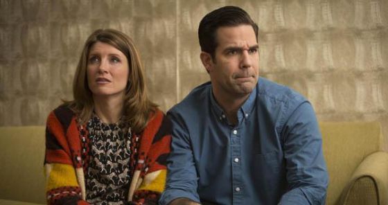 Los protagonistas de 'Catastrophe'.