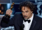 Al Oscar le late el corazón en español