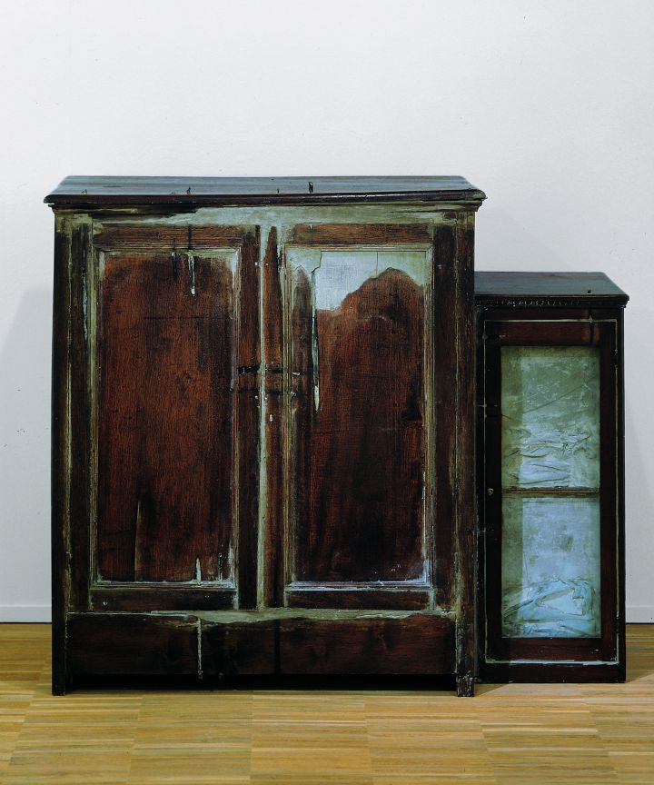 'Sin título', 1995. Obra de Doris Salcedo. 'Sin título', 1995. Obra de Doris Salcedo.