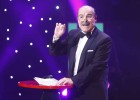 Resines apuesta por un discurso breve y poco aguerrido