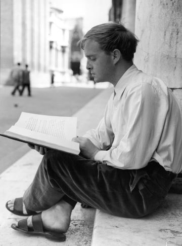 El escritor Truman Capote, en Venecia en 1950.