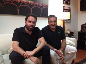 Aitor Gabilondo y César Benítez, creadores de 'El Príncipe'.
