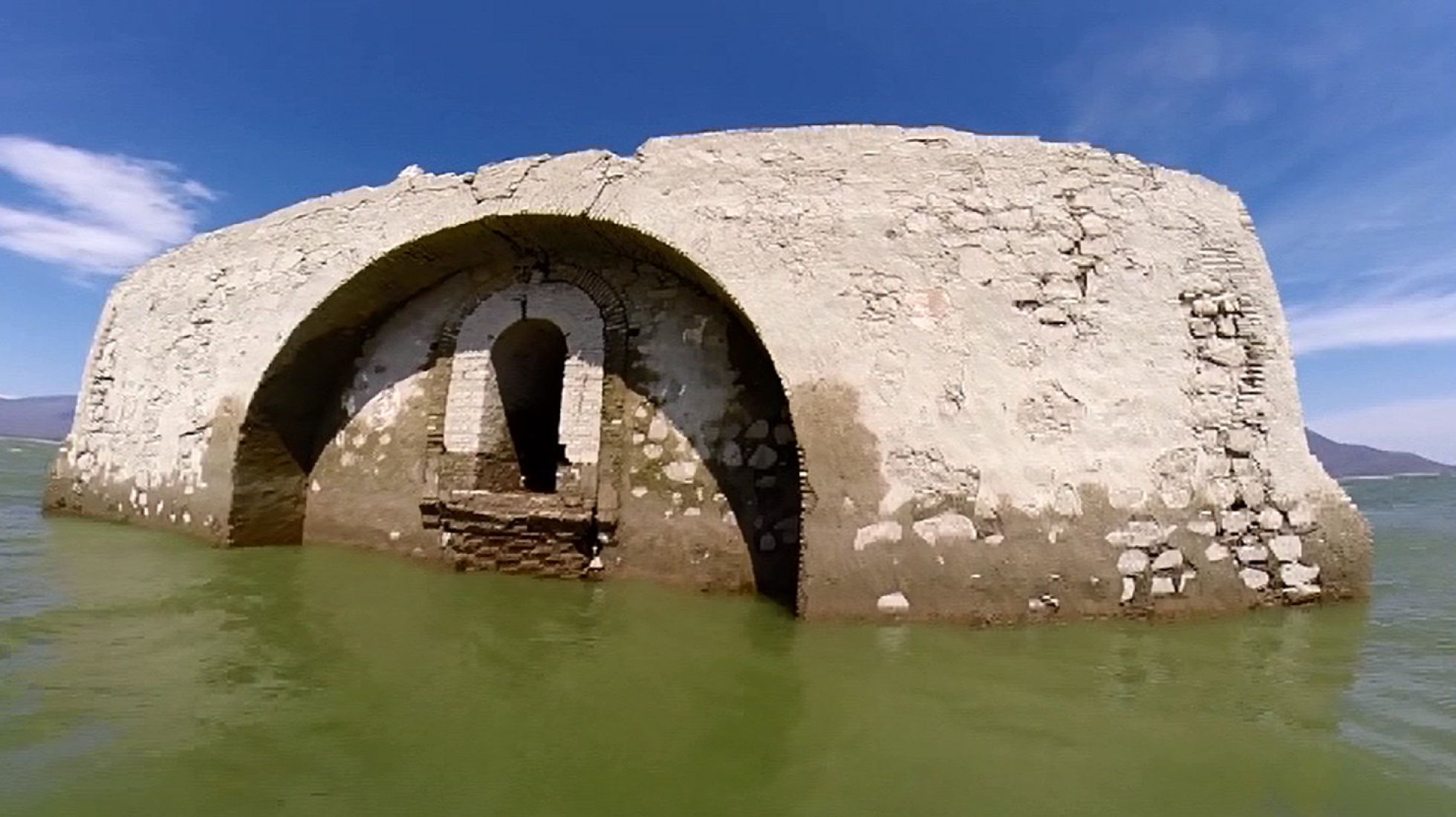 Antiguo templo dominico que por la sequía resurge de las aguas en la presa Benito Juárez, Antiguo templo dominico que por la sequía resurge de las aguas en la presa Benito Juárez,