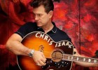 Chris Isaak: “Abandonas muchas cosas cuando eliges la carretera”
