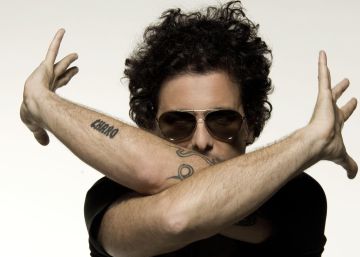 Andrés Calamaro se sumerge en su primera gira acústica