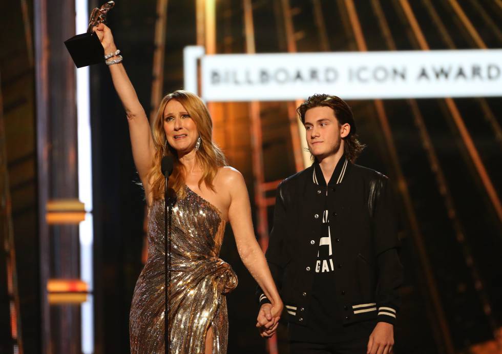 Celine Dion en los Billboard 2016