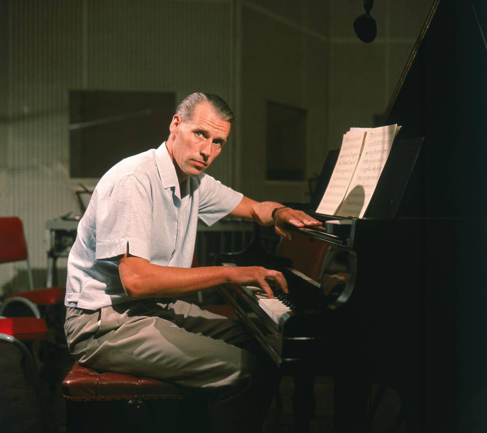 El productor George Martin, en una imagen de archivo de los estudios Abbey Road.