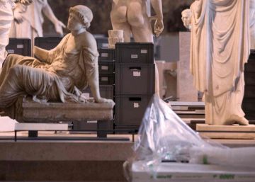 El Grand Palais y la Biblioteca Nacional cierran por el temporal en París El Grand Palais y la Biblioteca Nacional cierran por el temporal en París