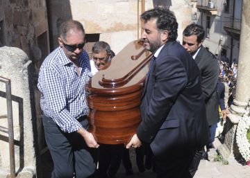 Más cornadas da el toro