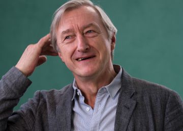 “Los monstruos del siglo XX se comieron a los héroes” “Los monstruos del siglo XX se comieron a los héroes”