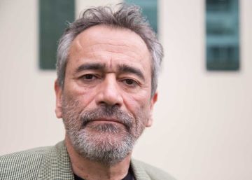 Evelio Rosero: “Soy escéptico ante la paz en Colombia” Evelio Rosero: “Soy escéptico ante la paz en Colombia”