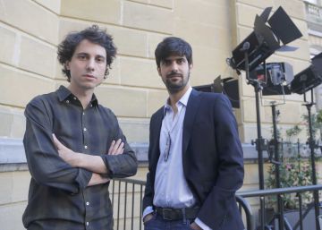 Dos creadores en busca de un personaje