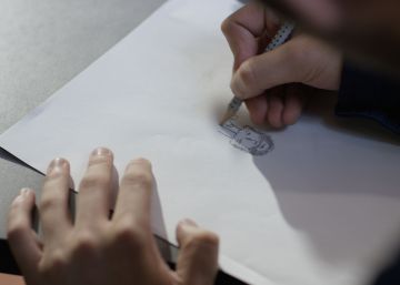 El Reina Sofía ‘busca’ el brazo incorrupto de Santa Teresa El Reina Sofía ‘busca’ el brazo incorrupto de Santa Teresa