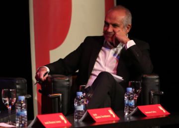 Del periodismo a la historia Del periodismo a la historia