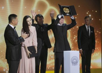 China aprova lei para controlar faturamento do cinema