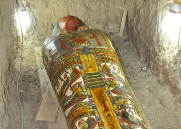 Hallado un enterramiento junto al templo del faraón Tutmosis III, en Luxor Hallado un enterramiento junto al templo del faraón Tutmosis III, en Luxor
