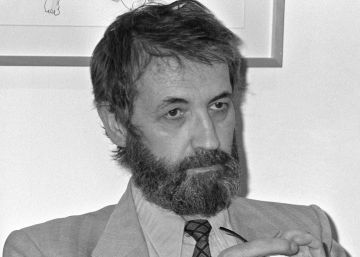 Julio Cebrián, el dibujo agudo e inteligente Julio Cebrián, el dibujo agudo e inteligente