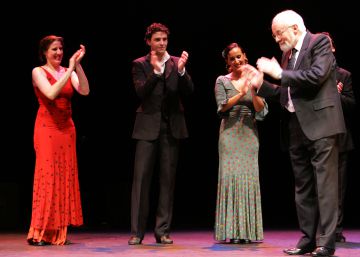 El legado de Ángel Álvarez Caballero pasa al centro andaluz de flamenco El legado de Ángel Álvarez Caballero pasa al centro andaluz de flamenco