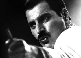 25 años de la muerte de Freddie Mercury: Así vivió sus últimos días 25 años de la muerte de Freddie Mercury: Así vivió sus últimos días