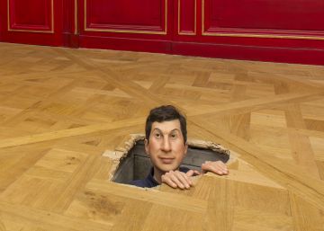 Maurizio Cattelan: “Finjo estar muerto, pero todavía puedo ver y oír” Maurizio Cattelan: “Finjo estar muerto, pero todavía puedo ver y oír”