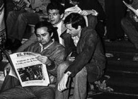 Juan Luis Cebrián: “El miedo funcionó en la Transición como motor de consenso” Juan Luis Cebrián: “El miedo funcionó en la Transición como motor de consenso”