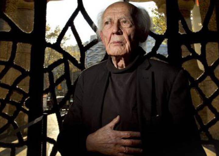 Zygmunt Bauman: “Las redes sociales son una trampa” Zygmunt Bauman: “Las redes sociales son una trampa”