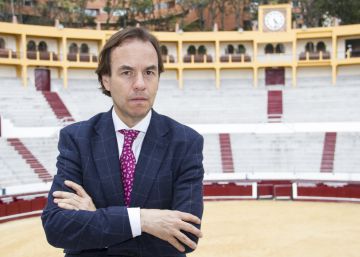 Un cartel muy especial para la reapertura de la Santamaría tras cinco años de prohibición