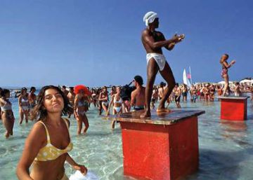 Discoteques històriques d’Eivissa declaren la guerra a la música a l’aire lliure