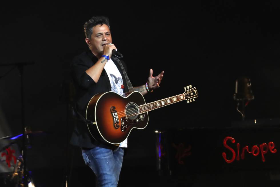 Alejandro Sanz, en su concierto en Madrid de diciembre de 2016.