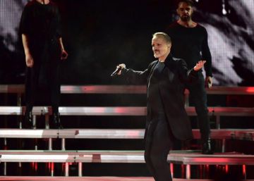 Miguel Bosé: “Hay hombres que se tiñen de rubio y les da por levantar muros” Miguel Bosé: “Hay hombres que se tiñen de rubio y les da por levantar muros”