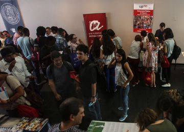 Los profesores de los Institutos Cervantes de Brasil convocan 20 días de huelga