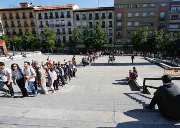 El ‘Guernica’ forma largas colas frente al Reina Sofía El ‘Guernica’ forma largas colas frente al Reina Sofía