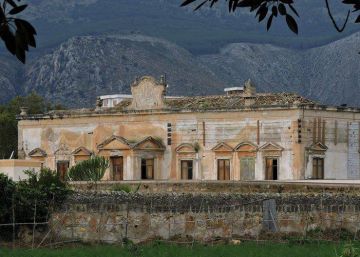 La villa de ‘El Gatopardo’ languidece por el abandono La villa de ‘El Gatopardo’ languidece por el abandono