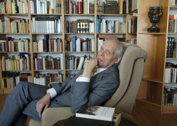 “Todo conspira contra la posibilidad de que la poesía tenga un público amplio” “Todo conspira contra la posibilidad de que la poesía tenga un público amplio”