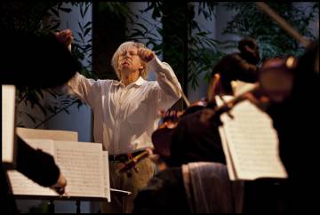 El director de orquesta español Ángel Gil-Ordóñez.