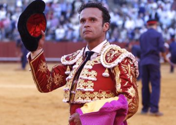 Antonio Ferrera, con una sola oreja, triunfador absoluto de la Feria de Abril Antonio Ferrera, con una sola oreja, triunfador absoluto de la Feria de Abril