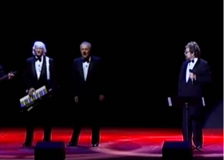 Los 7 vídeos de Les Luthiers que nos hicieron reír hablando de ciencia y filosofía Los 7 vídeos de Les Luthiers que nos hicieron reír hablando de ciencia y filosofía