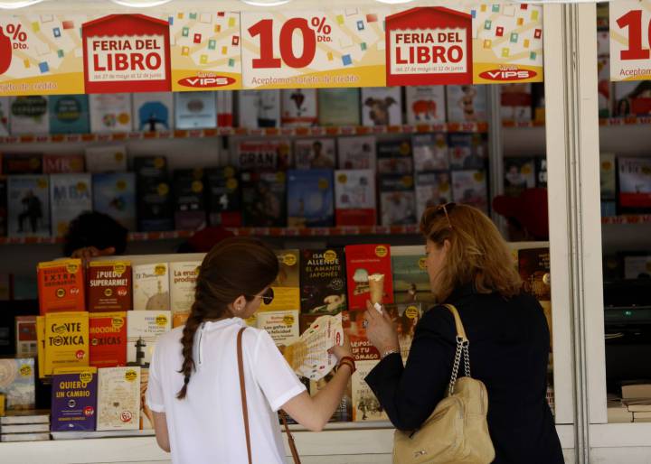 El plano, las firmas y toda la información práctica de la Feria del Libro de Madrid El plano, las firmas y toda la información práctica de la Feria del Libro de Madrid