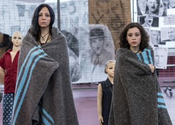 Y los jóvenes fueron al teatro Y los jóvenes fueron al teatro