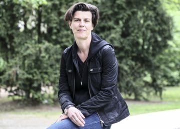 Carolin Emcke: “Ahora la gente exhibe con orgullo su rechazo a los extranjeros” Carolin Emcke: “Ahora la gente exhibe con orgullo su rechazo a los extranjeros”