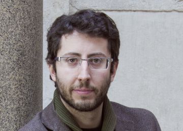 Catalán: “¡¿El autor se lleva un porcentaje de la venta?!” Catalán: “¡¿El autor se lleva un porcentaje de la venta?!”