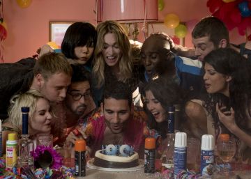 Netflix cancela ‘Sense8’ tras dos temporadas Netflix cancela ‘Sense8’ tras dos temporadas