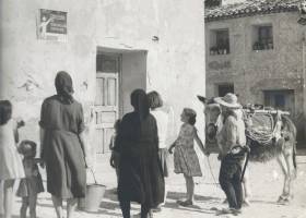 El viaje de 13.254 estudiantes a los desheredados de la España franquista