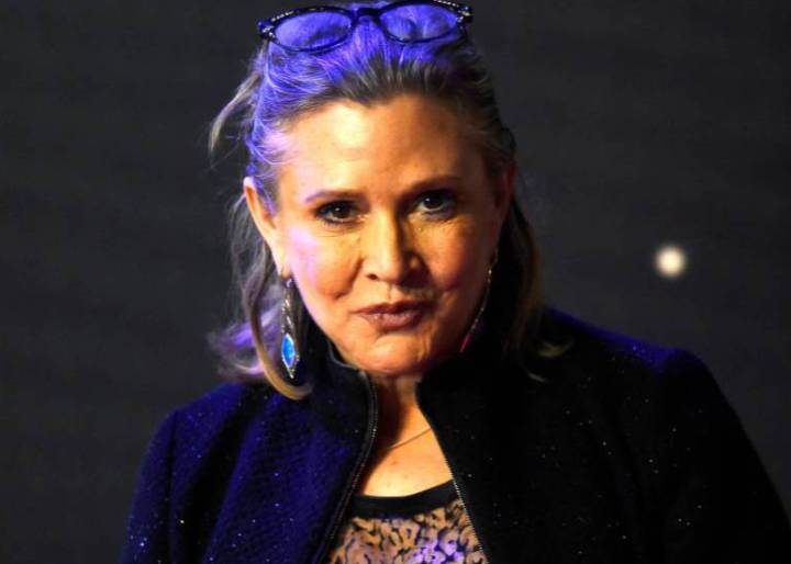 La actriz Carrie Fisher murió por una apnea del sueño