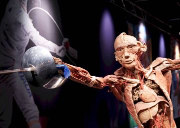 Praga quiere enterrar, literalmente, la exposición de los cadáveres Praga quiere enterrar, literalmente, la exposición de los cadáveres